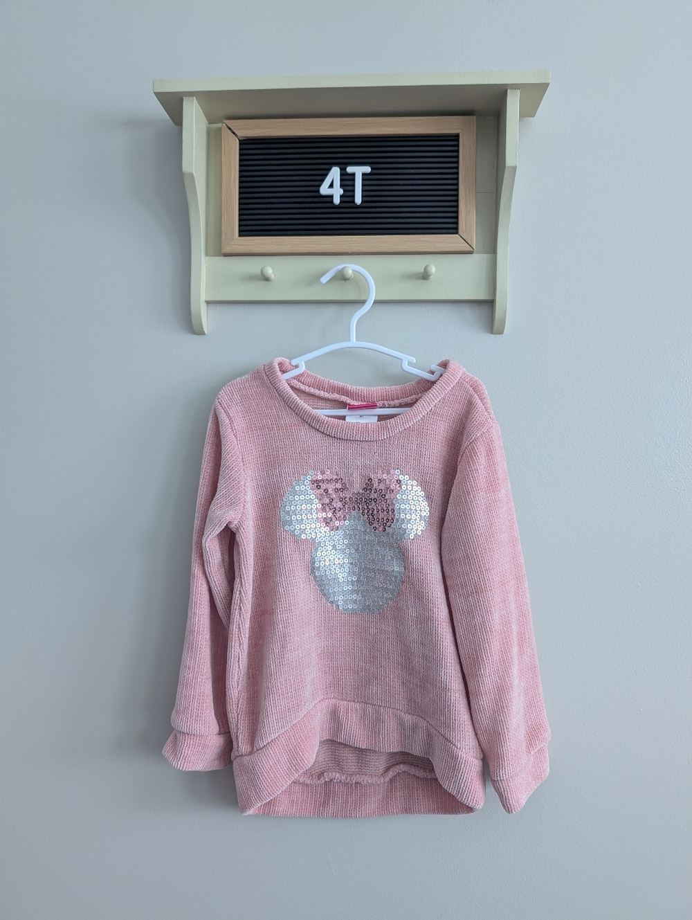 Girls' Lightweight Pink Crewneck Sweater - Brand Unspecified